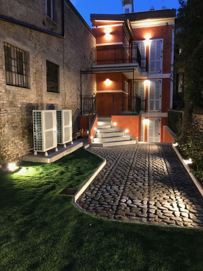 Palazzo Domanto Apartments פארמה מראה חיצוני תמונה